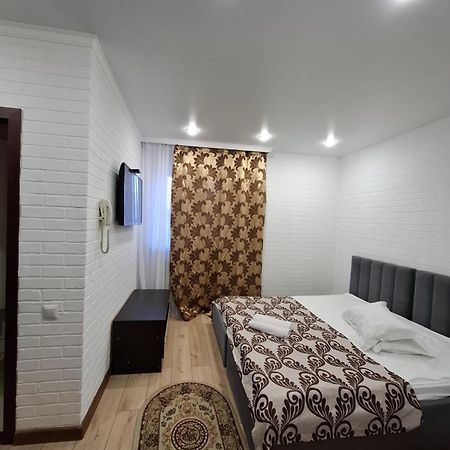 Astina Hotel Asztana Kültér fotó