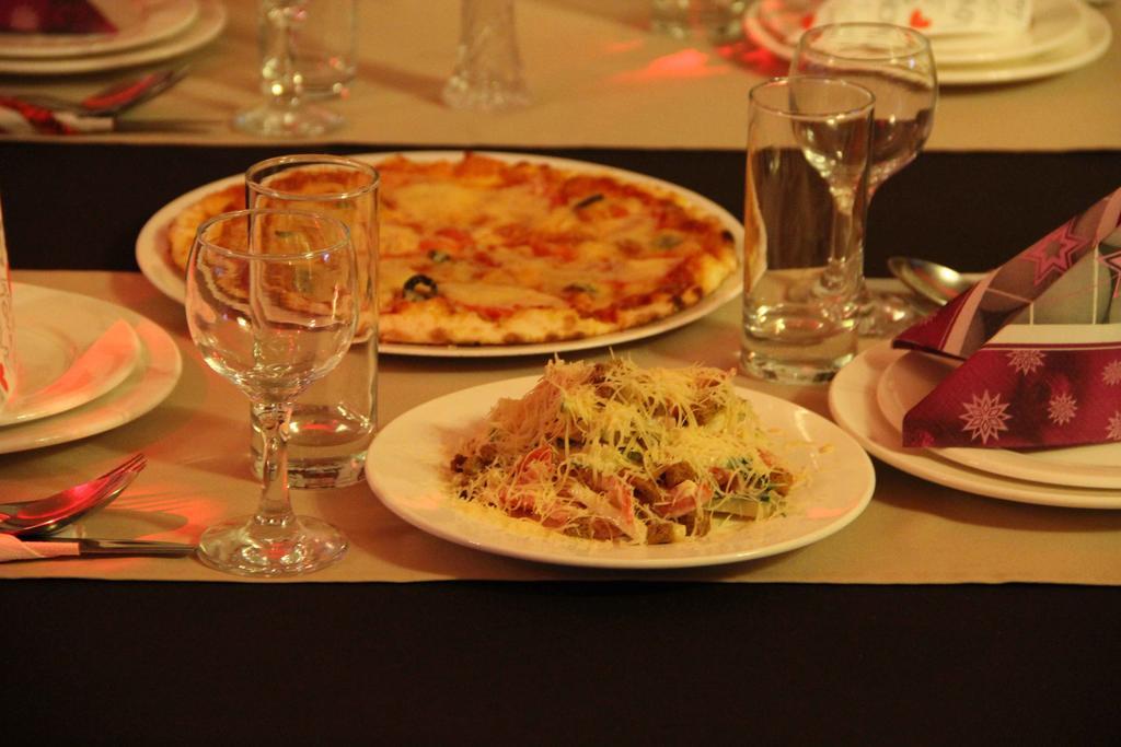 Astina Hotel Asztana Kültér fotó