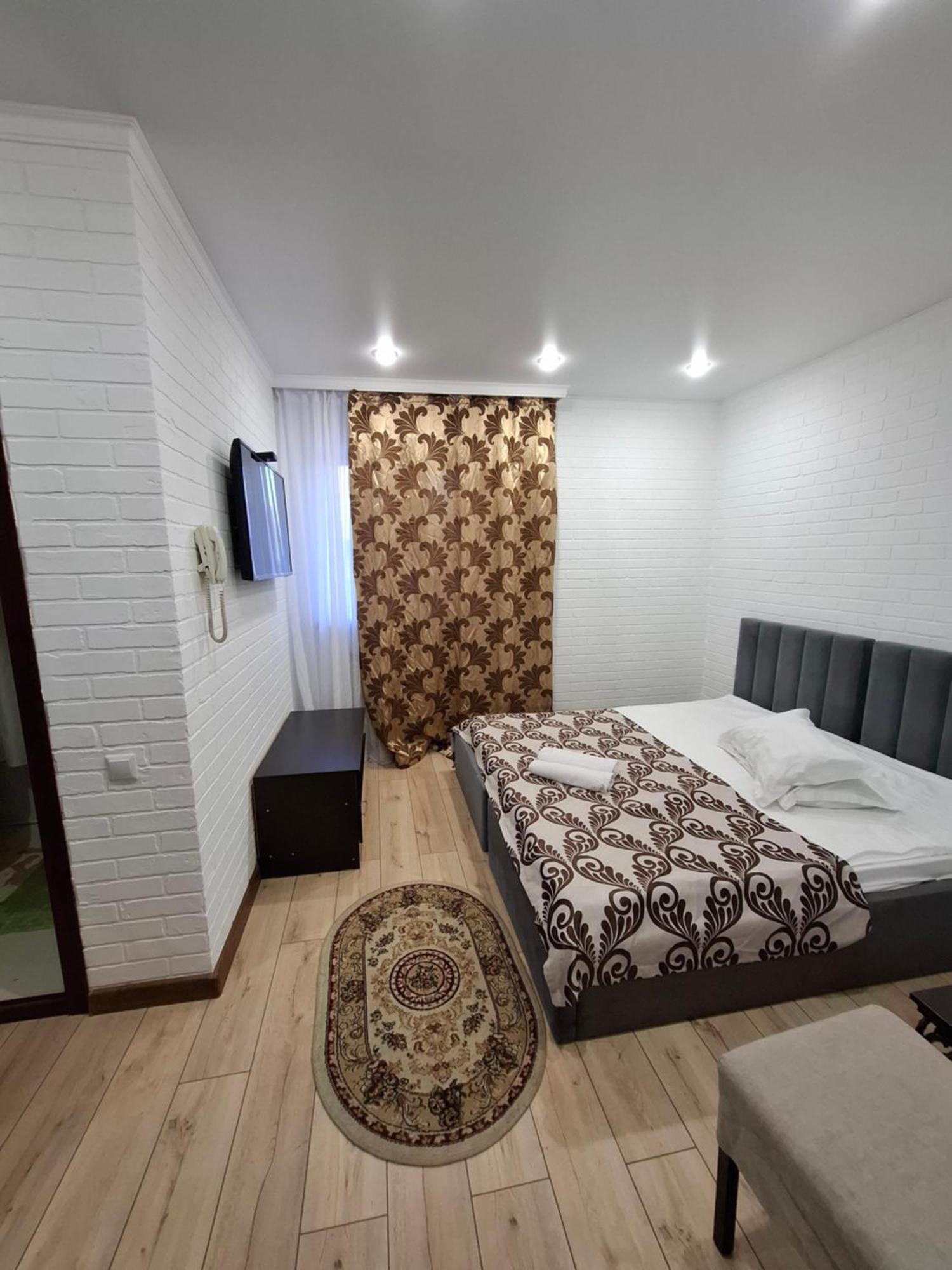 Astina Hotel Asztana Kültér fotó