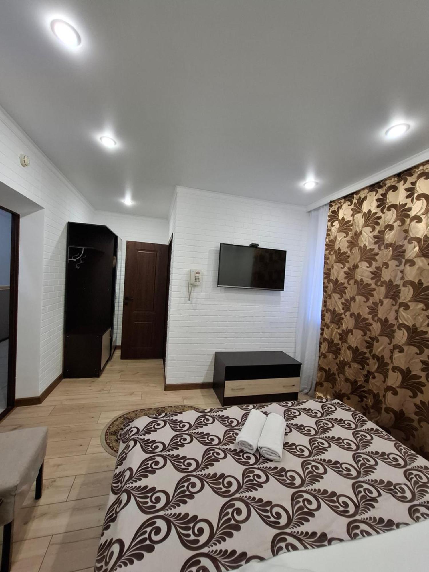 Astina Hotel Asztana Kültér fotó