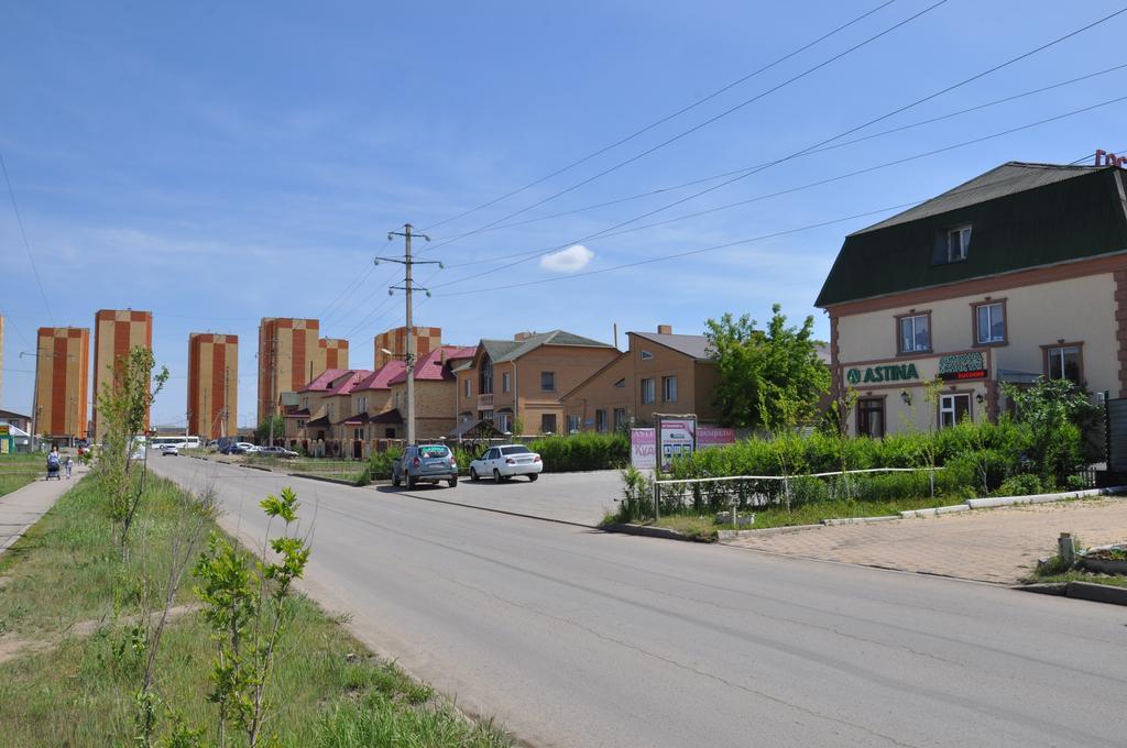 Astina Hotel Asztana Kültér fotó