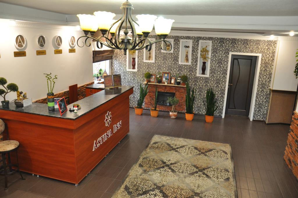 Astina Hotel Asztana Kültér fotó