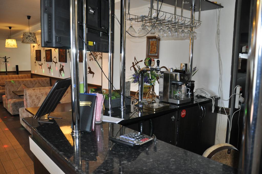 Astina Hotel Asztana Kültér fotó