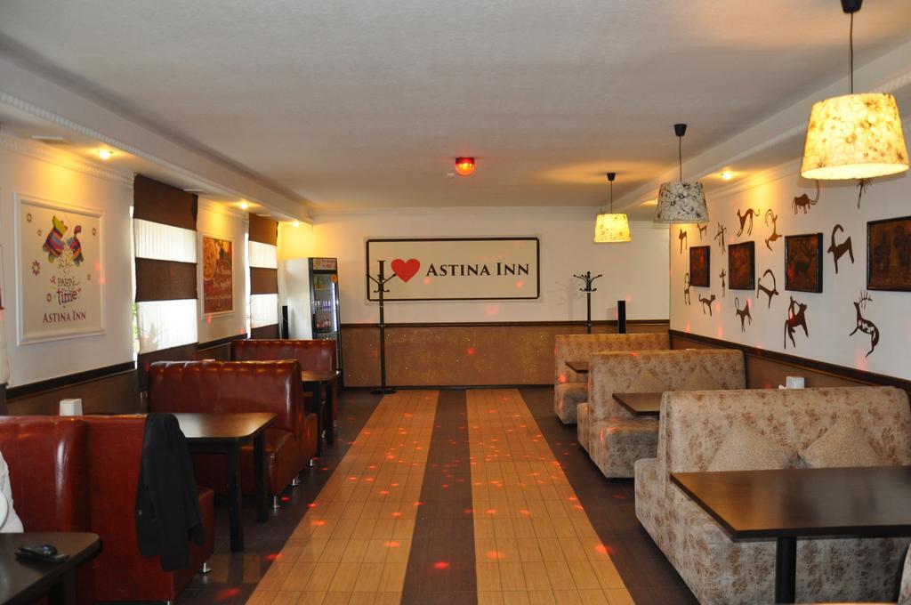 Astina Hotel Asztana Kültér fotó