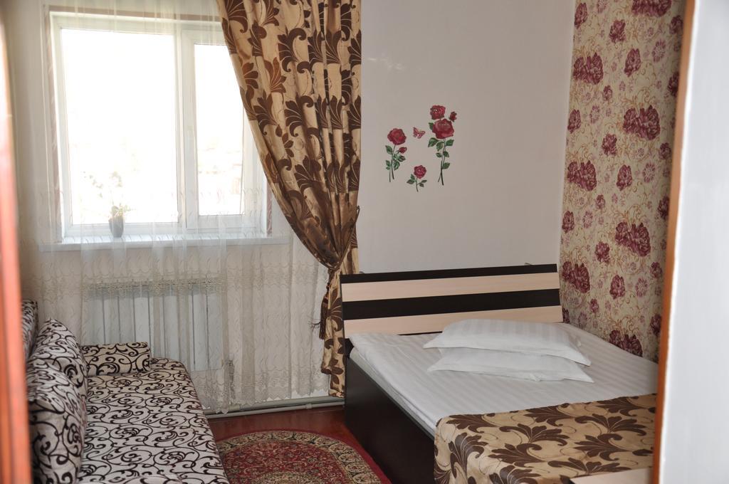 Astina Hotel Asztana Kültér fotó